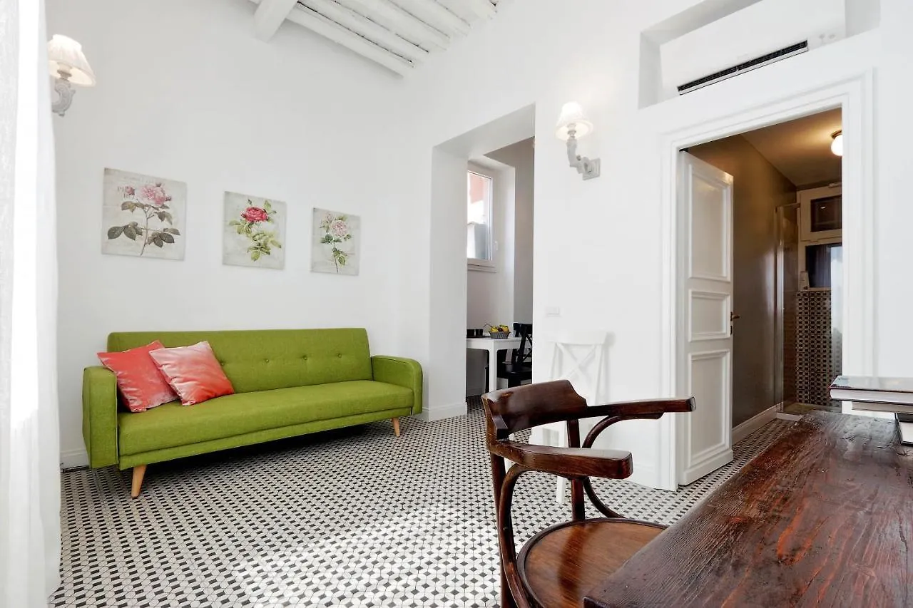 Garibaldi 3 Apartment Rome Italy