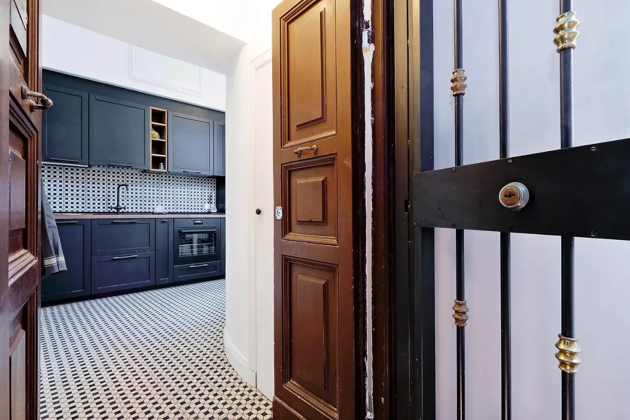 Garibaldi 3 Apartment Rome 0*,  Italy