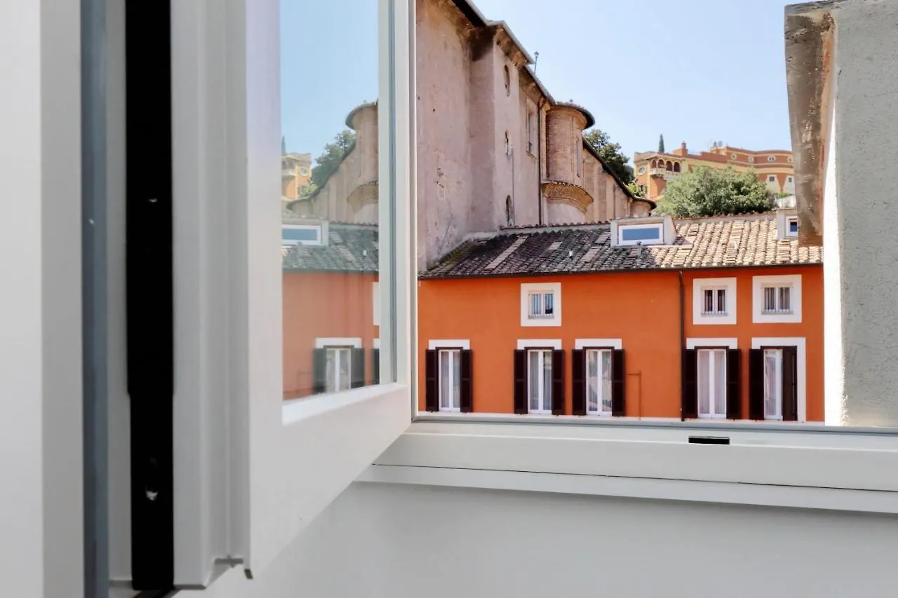 Garibaldi 3 Apartment Rome