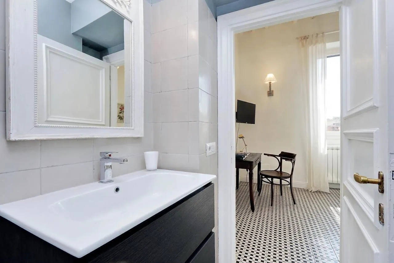 Garibaldi 3 Apartment Rome